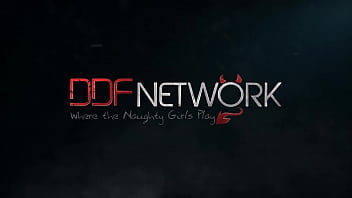 Horny distraction busty babe blows big cock in office