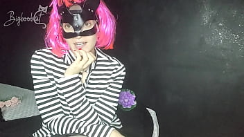 Hi i'm the kitten of your dreams do you want to play with me i'm waiting for you #1