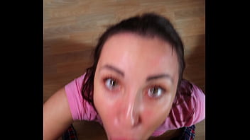 Ass in white jeans teasing – blowjob and facial