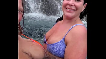 #wcw on teeteepawg or as i see her elizabeth taylor shes a truly stunning woman incredibly kind giving and full of life