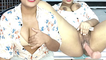 Big ass hot girl urfi piss squirting with sex machine in hindi audio Big ass hot girl urfi piss squirting with sex machine in hindi audio