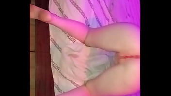 Comi minha sobrinha ruiva de quatro