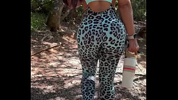 Vem fazer uma trilha comigo