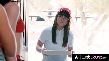 Naughty girls have threesome on vacation