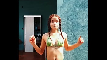 Deraah novinha 18 em ribeirao sensualizando