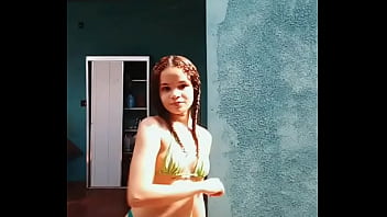 Deraah novinha 18 em ribeirao sensualizando