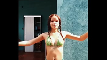 Deraah novinha 18 em ribeirao sensualizando