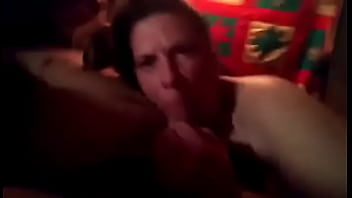 Milfs loves to suck