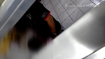 Bruna Silva Hotwife Após A Festa Na Casa Do Amigo Do Corno No Completo O Comedor Come No Pelo E Goza Dentro thumbnail