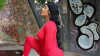 Me traigo un desconocido a casa para que me culee bien duro