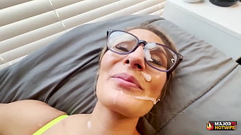 Skinny blonde milf mandy rhea gets her wet pussy fucked by rome major