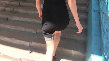 Sexy babe deep blowjob on staircase public sex