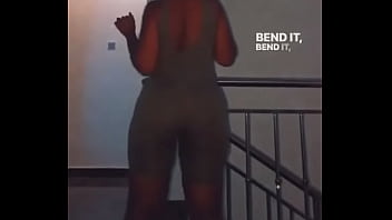 Bouncing ass