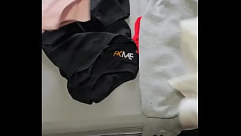 Me and jameshardyx93 must have had the wrong idea about the upside down pineapple thing ️what does i Me and jameshardyx93 must have had the wrong idea about the upside down pineapple thing ️what does i