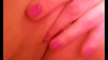 Fargo cunt slut pand cums from fingerfucking