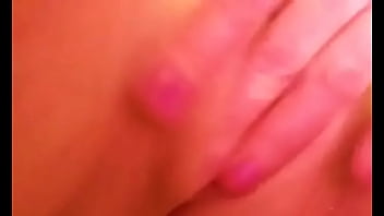 Fargo cunt slut pand cums from fingerfucking