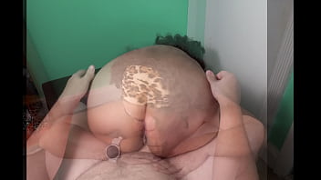 Mommy gets glazed in epic facial