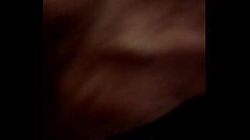 Socando na coroa negra de quatro