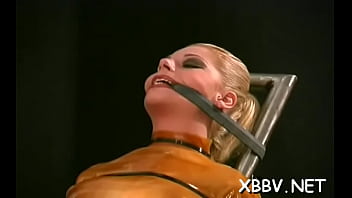 Hot maid is often masturbating era her