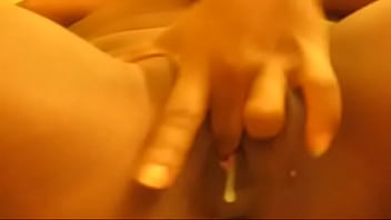 Sexy thot loving her new toy