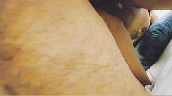 Gymbro se coge a chica gym musculosa y putona sin condon