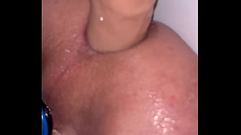 Que rico meterme el dildo