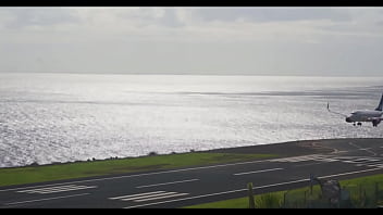 Fucked a stranger from the next seat on the plane