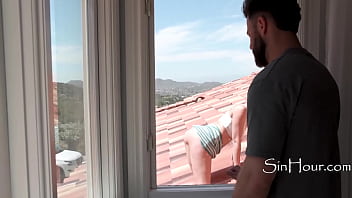 Adira allure exposes her booty to find her kitth