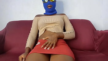 Estoy muy caliente papi quiero coger