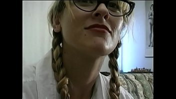 La ragazzina della porta accanto part 1 La ragazzina della porta accanto part 1