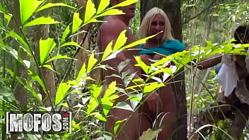 Mofos ashlee chambers emerge milf thinks she’s sneaky