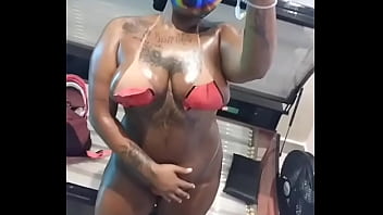 Pretinha Pretona Chocolatuda Vem Se Lambuzar Babys thumbnail