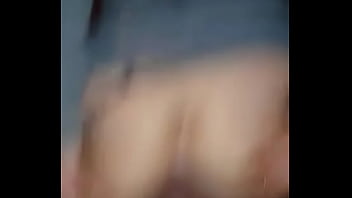 Riprende lei ke cavalca il suo cazzo