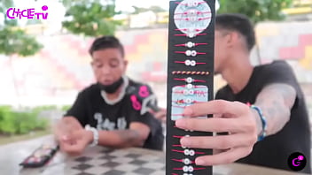 Sueña con tener un peñe entre sus piernas