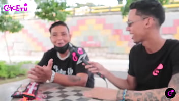 Sueña con tener un peñe entre sus piernas