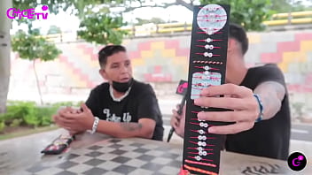 Sueña con tener un peñe entre sus piernas