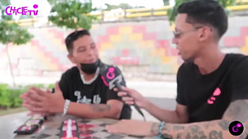 Sueña con tener un peñe entre sus piernas