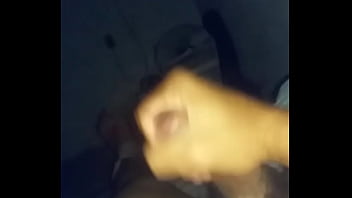 Meu primo batendo uma na madrugada