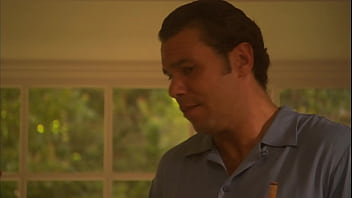 After losing a game of pool she gives her ass to her husband