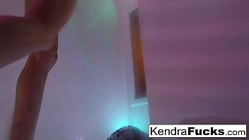 Tiny teen masturbates in the shower