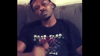 Damn i wanna eat toes and ass so bad right now mf don’t be letting mf just get them right