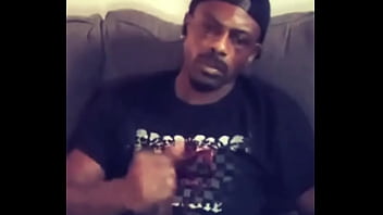 Damn i wanna eat toes and ass so bad right now mf don’t be letting mf just get them right