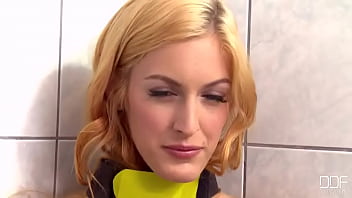 Lesson in yellow Lesson in yellow