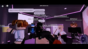 Follando en roblox