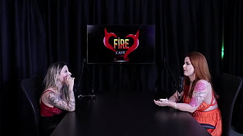 Ruiva Safada Mostra Seus Enormes Peitos Após Dizer Que Sempre Foi Exibida Nunca Fez Menage Participou Da Casa Das Pimentinhas Vai Sambar No Carnaval E Seu Lugar Inusitado Isadora Closel thumbnail