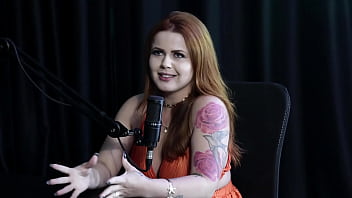 Ruiva Safada Mostra Seus Enormes Peitos Após Dizer Que Sempre Foi Exibida Nunca Fez Menage Participou Da Casa Das Pimentinhas Vai Sambar No Carnaval E Seu Lugar Inusitado Isadora Closel thumbnail