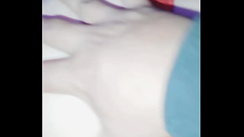 Me fascina que me mamen mi culito que está bien apretadito