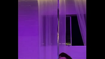 Lil dance for sum dick