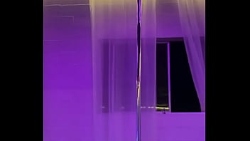 Lil dance for sum dick