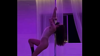 Lil dance for sum dick